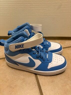 Nike Kids' Blue and White High-Top Sneakers